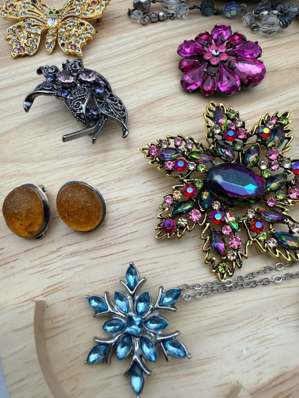 VTG Jewelry Lot Brooch Necklaces Earrings Jewelry Box Anne Klein 925 Prem Design - Picture 3 of 16